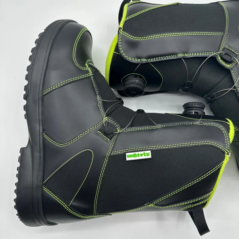 Whitewoods Matrix 880 Snowboard Boots Mens 13 Black Neon MOZ‎ Dial Thinsulate